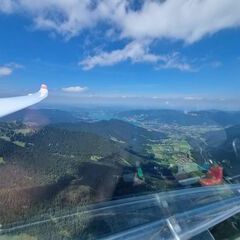 Flugwegposition um 12:38:49: Aufgenommen in der Nähe von Miesbach, Deutschland in 2034 Meter